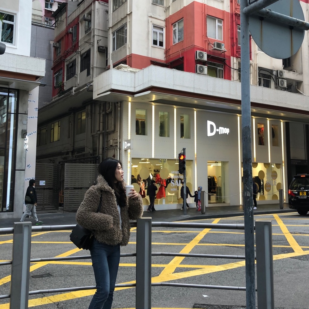 Meet your Posher, Lydia